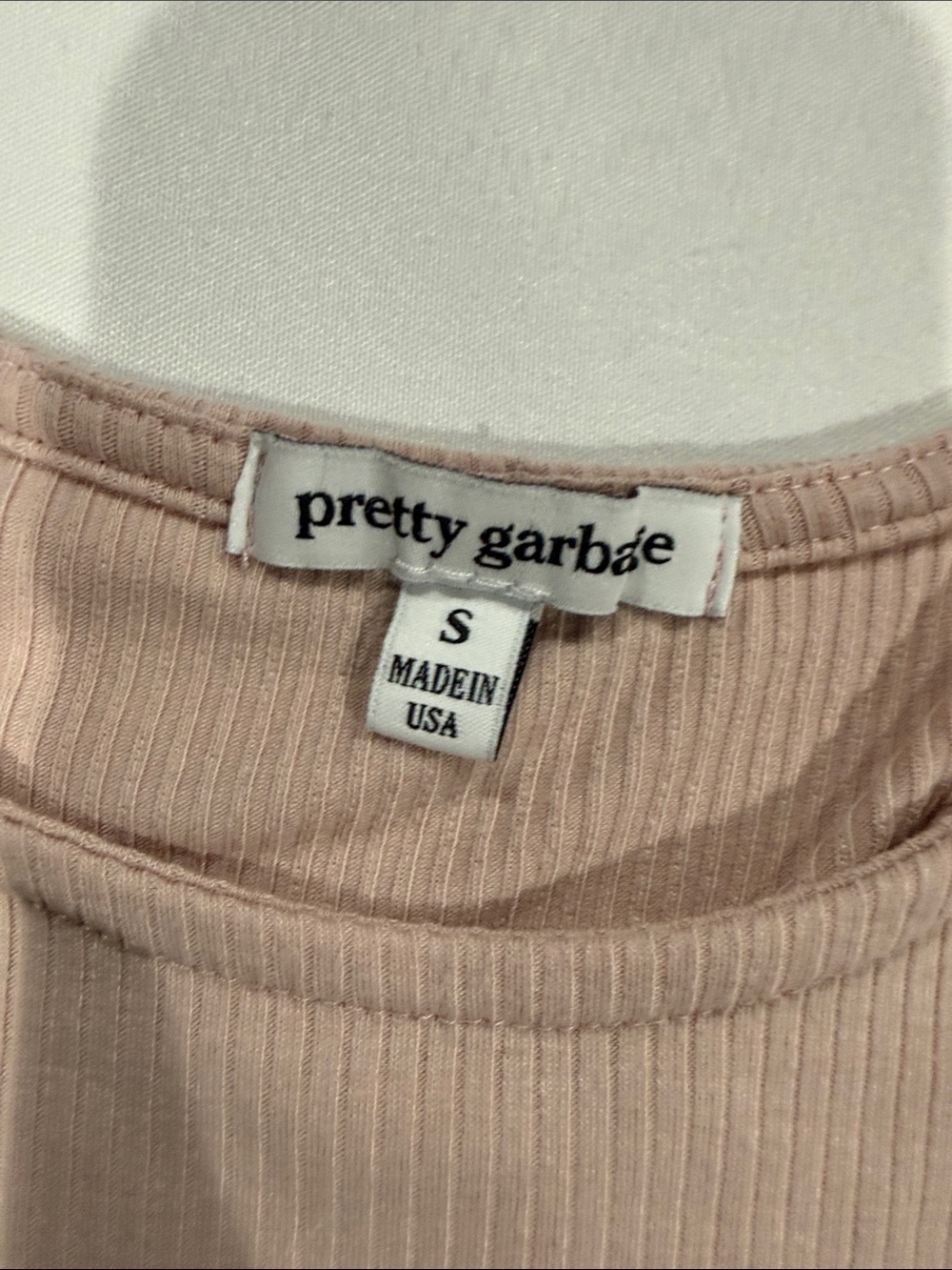 Pretty Garbage Blush Ribbed Short-Sleeve Cropped Tee - Picture 2 of 3